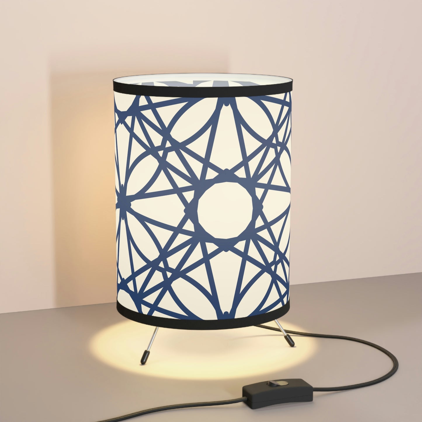 Tripod Lamp with High-Res Printed Shade, US\CA plug